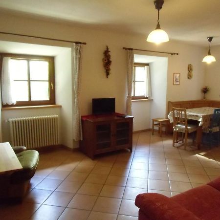 Rio Gambis Apartment Cavalese Zewnętrze zdjęcie